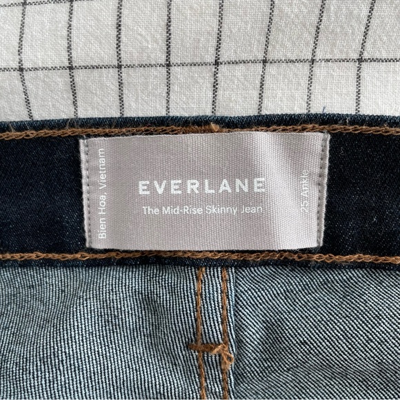 Everlane The Mid-Rise Skinny Jean Dark Indigo - Picture 4 of 6